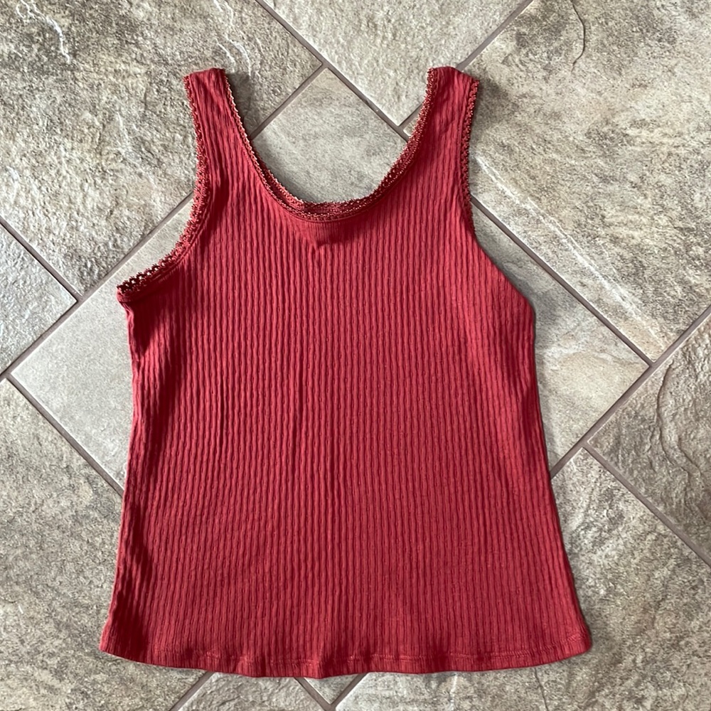 + nwot + ART CLASS Tank Top